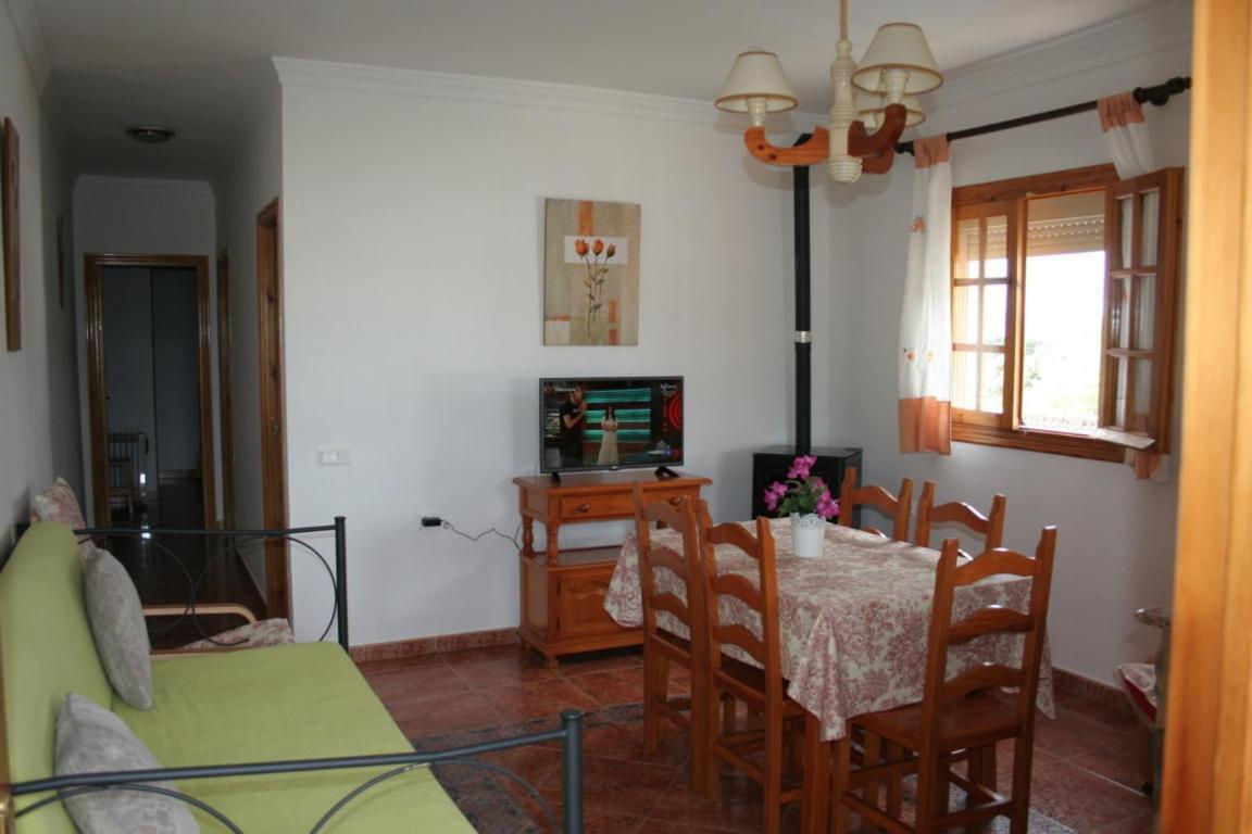 El Almendral Apartment Ел Боске Екстериор снимка